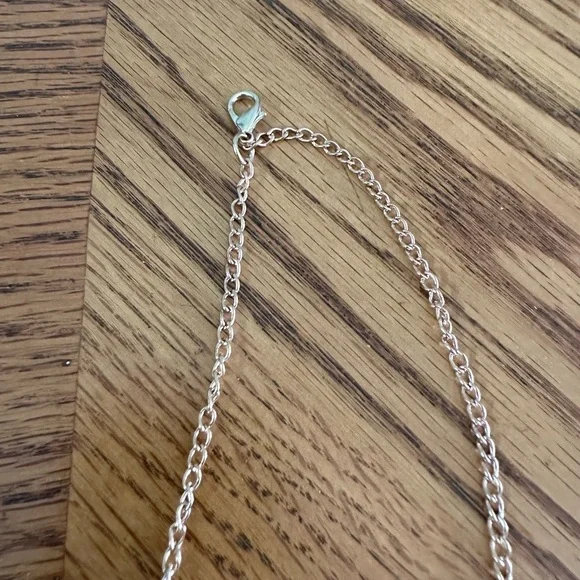 Long necklace - Picture 2 of 4